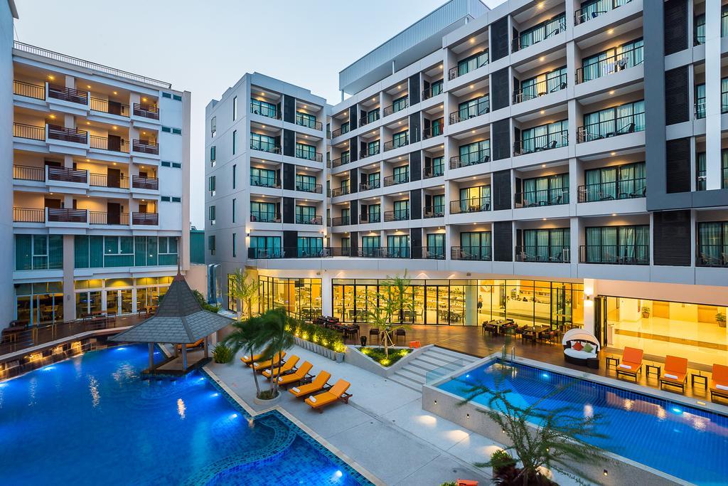 J Inspired Hotel Pattaya Esterno foto