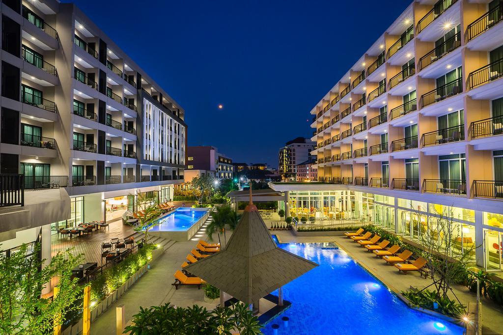 J Inspired Hotel Pattaya Esterno foto